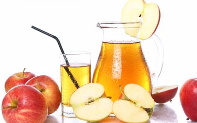 Descubre las sorprendentes propiedades del zumo de manzana para tu salud